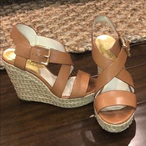 Michael kors brown wedges